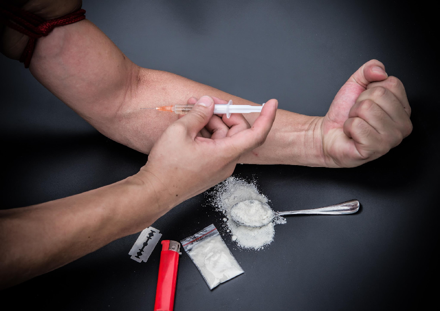 Heroin Abuse – Know About the Causes, Symptoms, and Effects For Recovery