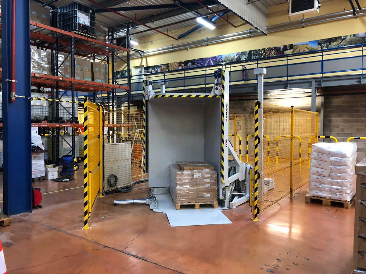Why Do You Need A Pallet Inverter in Your Warehouse?